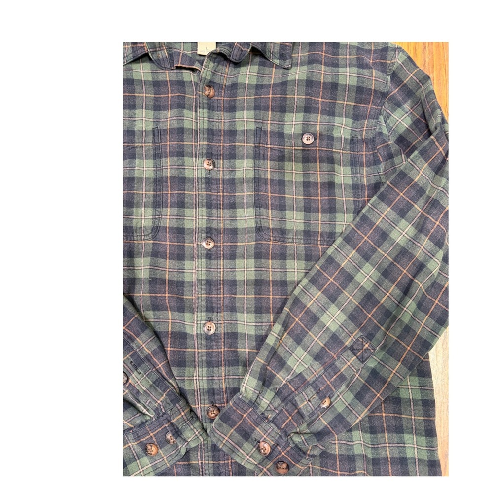 Duluth Trading Co Flannel Shirt Large Green Plaid Outdoor Workwear Rugged Cotton - Picture 7 of 10
